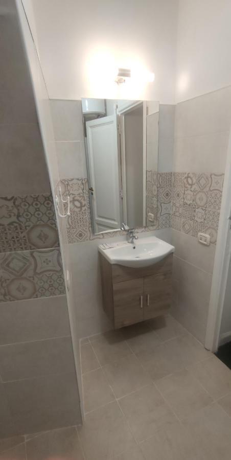 Borgo Santa Lucia Apartment Napoli Exterior foto